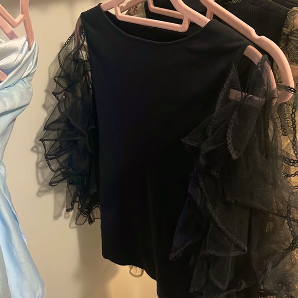 elegant top - Picture 2 of 2